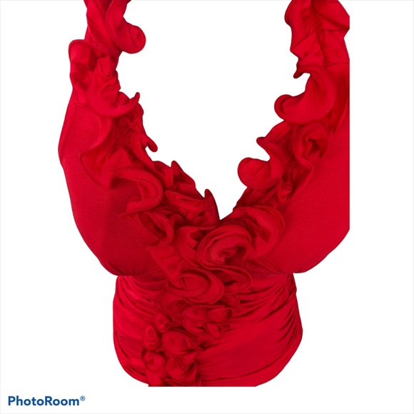 Lipstick ruffle halter tank - Picture 2 of 6